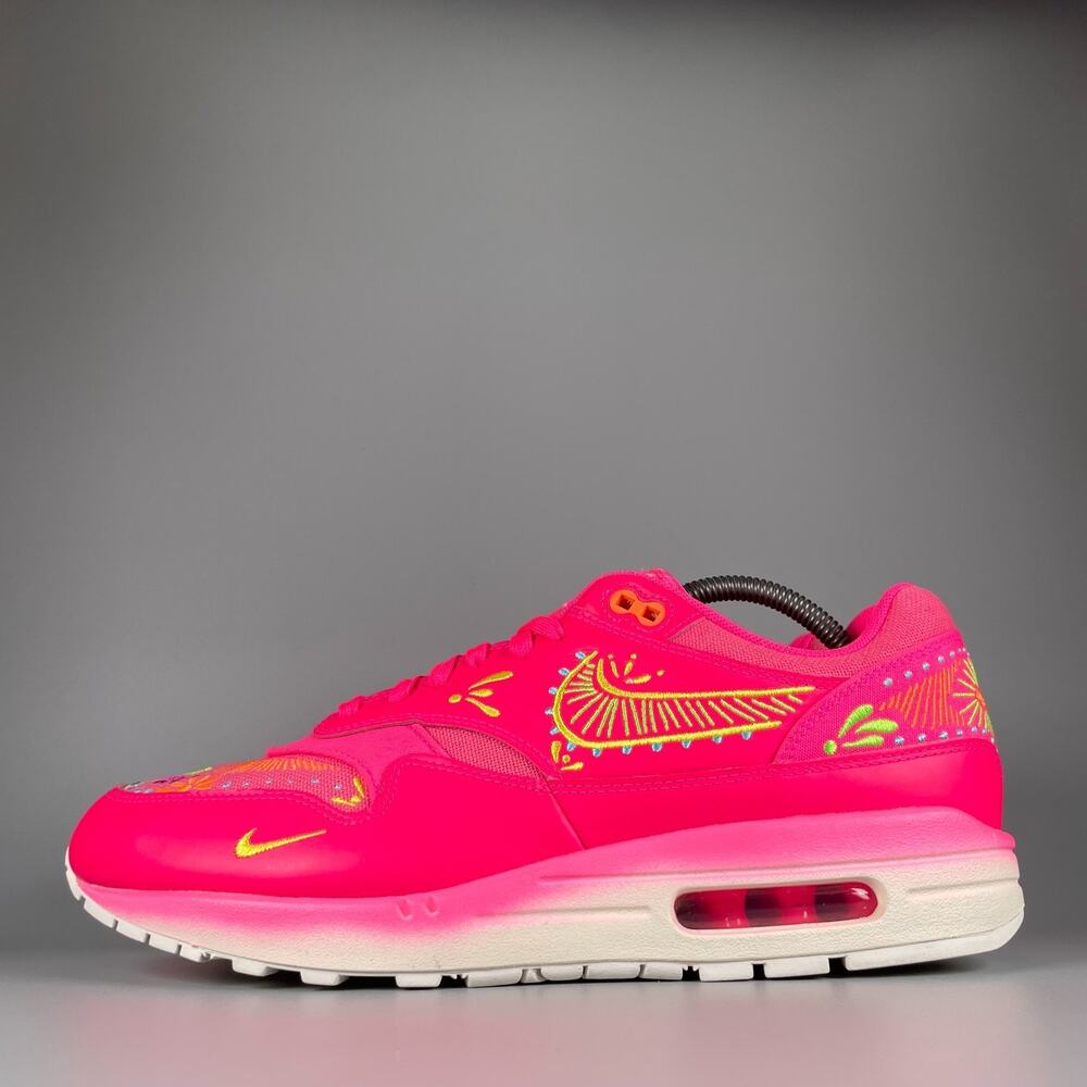 Nike Air Max 1 Dia De Los Muertos Men's Size 10.5 Pink Running Sneakers Shoe EUC